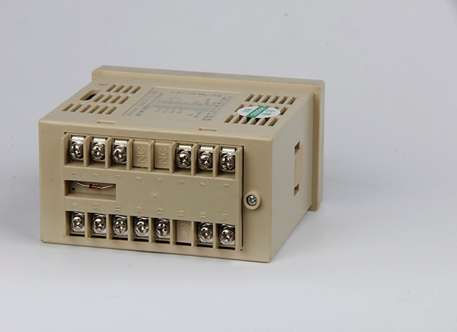 XMTF-7000 Intelligent Temperature Control instrument